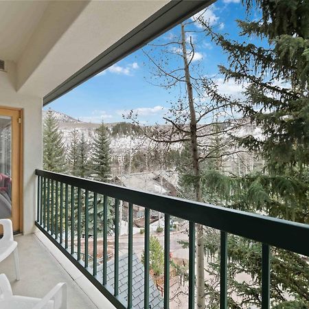 Borders Lodge By East West Hospitality Beaver Creek Exterior foto
